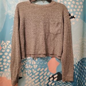 Cropped Long-sleeve Waffle Shirt in Gray from Wild Fable (M)